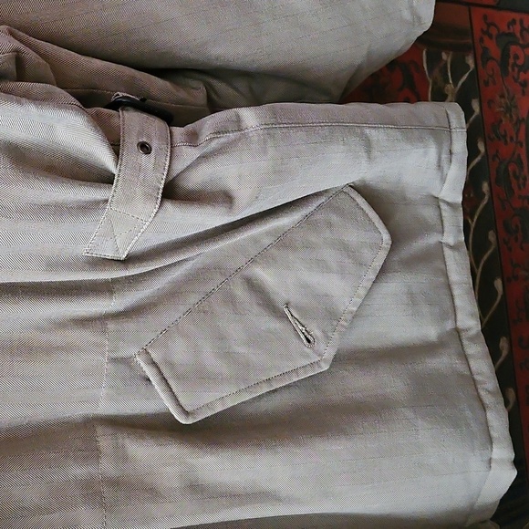 Mans Jacket - Picture 3 of 5